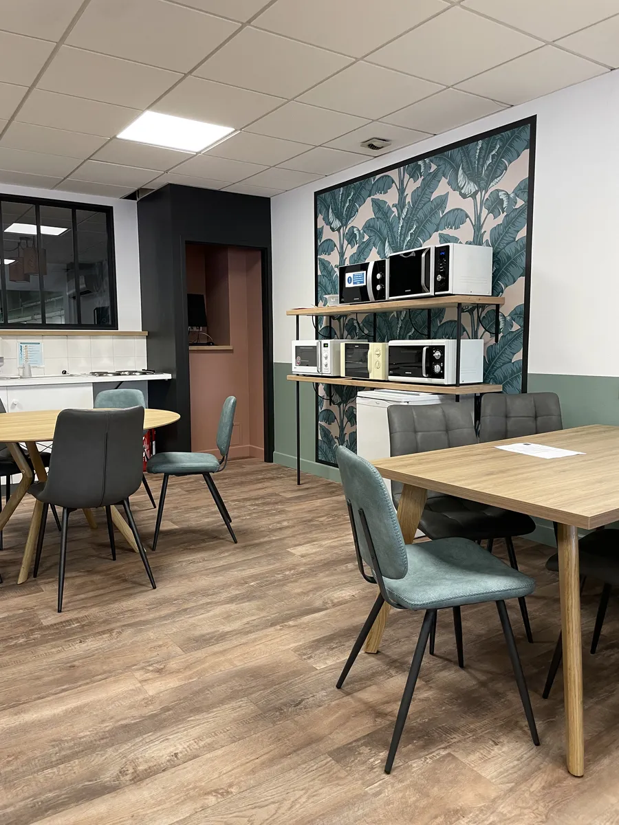 Peintre décorateur pour vos locaux professionnels en Vendée